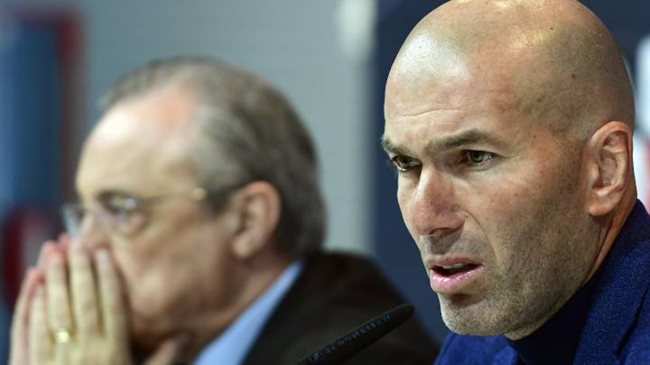 Florentino y Zidane en rueda de prensa