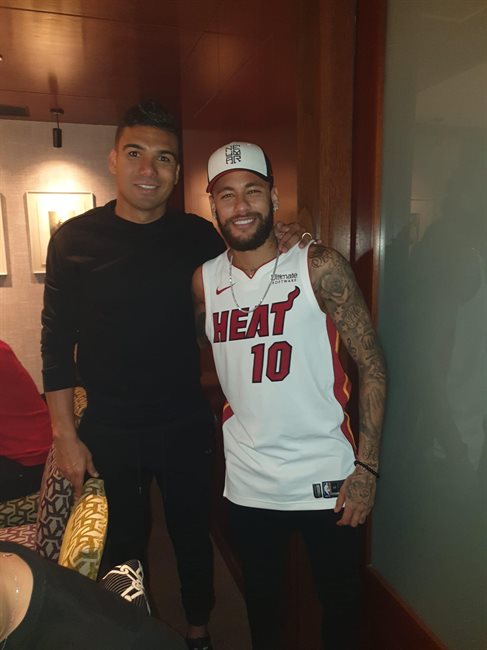 Casemiro y Neymar