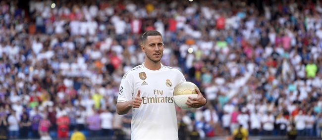 Eden Hazard en la presentación con el Real Madrid