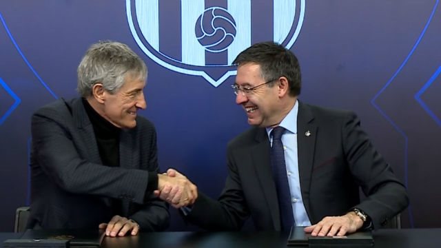 Quique Setién y Bartomeu en la firma del contrato