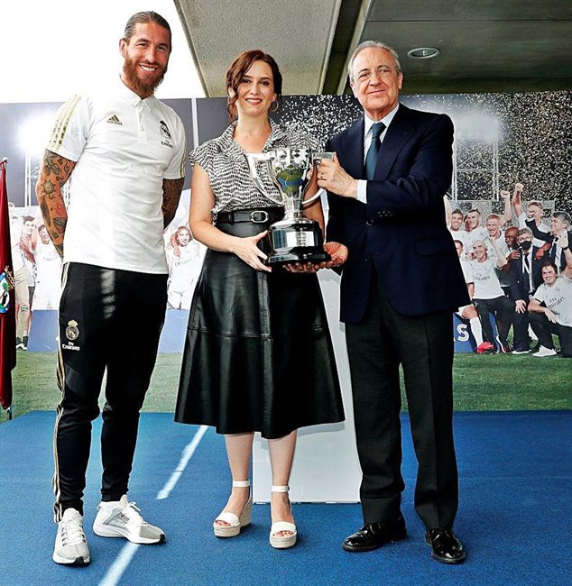 Florentino y Ramos con el título de Liga
