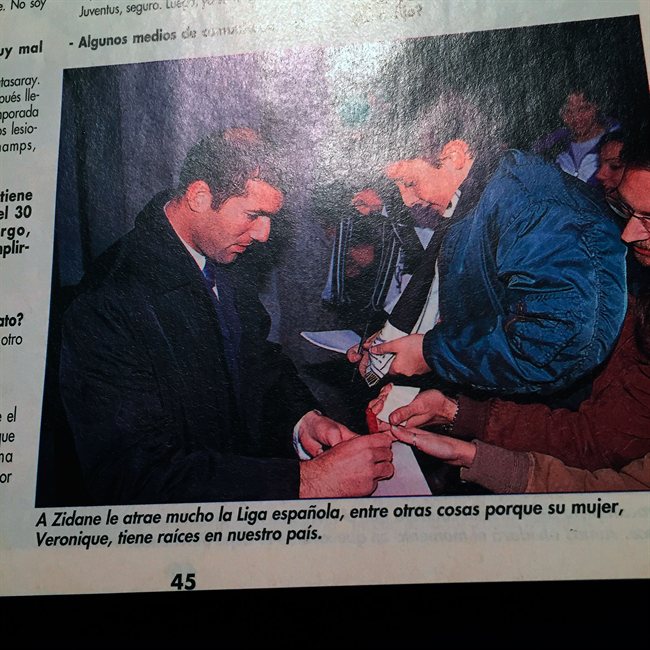Zidane, en una foto de la entrevista a DB en 1998