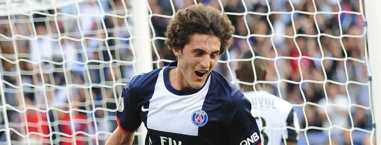 El joven Adrien Rabiot se erige como el nuevo héroe parisino