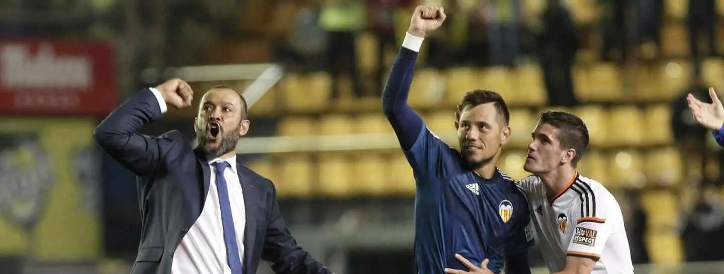 Merecida victoria del Valencia ante un Córdoba que luchó hasta el final