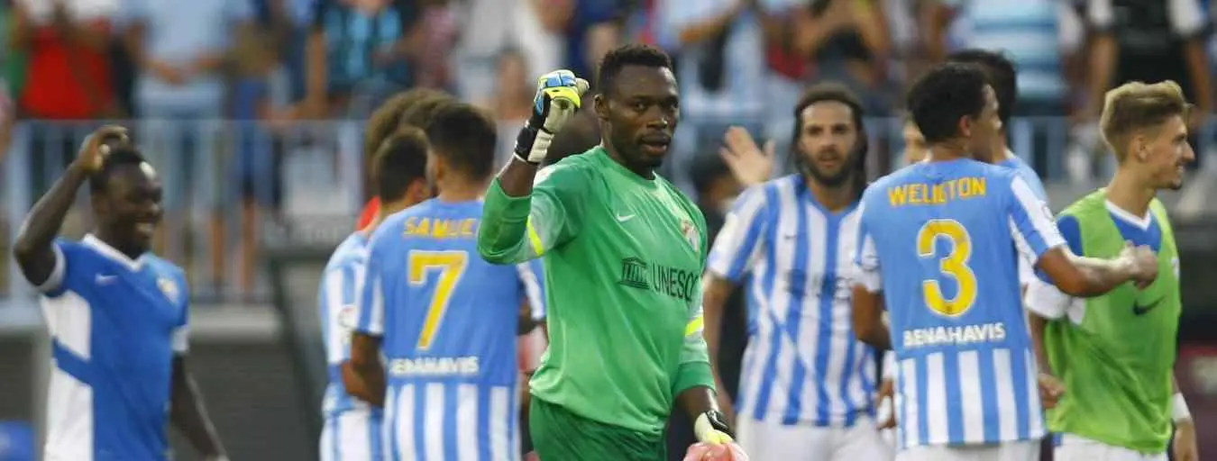 Estalla la guerra fría en Málaga: Kameni y Ochoa no se hablan