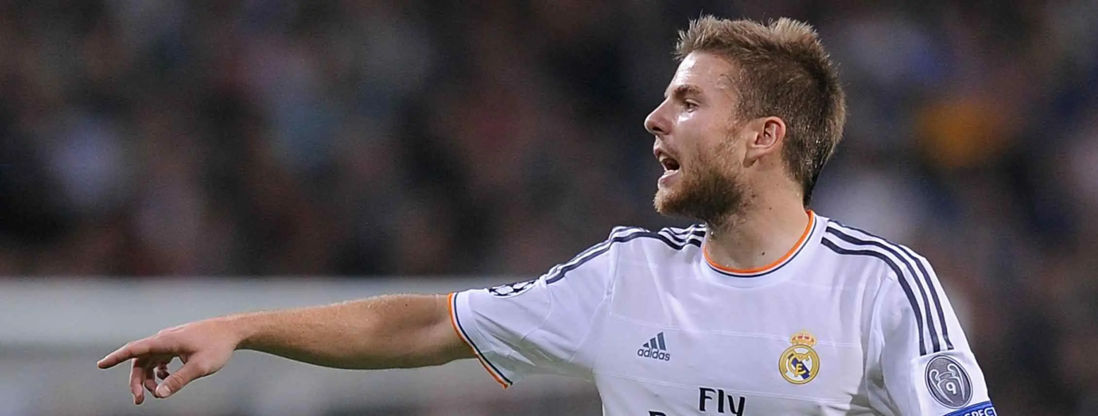 Apuntan los movimientos de Illarra para multiplicar su ficha en 2015-16