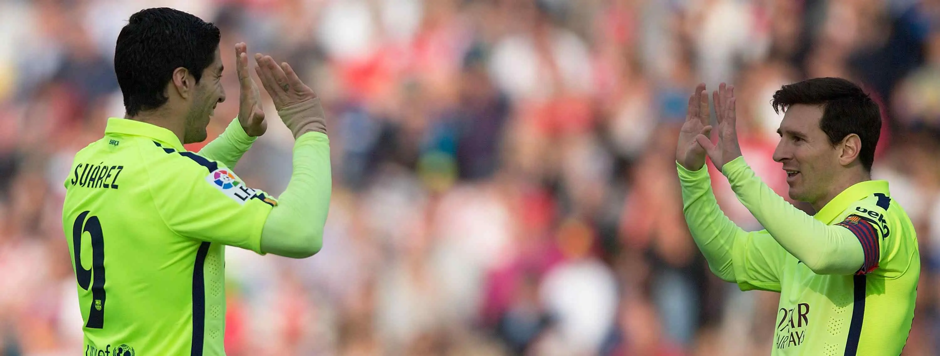 Luis Suárez y Messi finiquitan al Granada y acaban con el gafe azulgrana