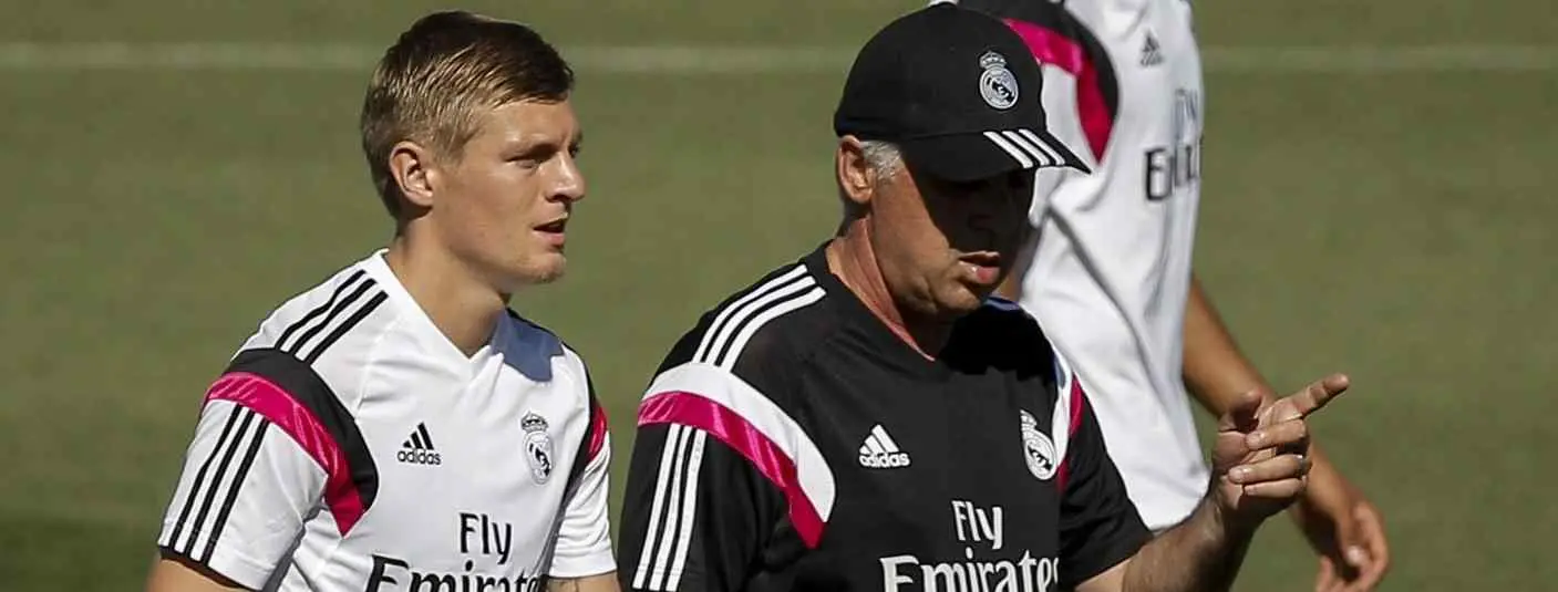 Ancelotti coloca a un jugador del Madrid en la puerta de salida