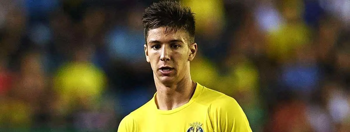 El delantero del Villarreal Luciano Vietto se deja seducir por el Barcelona