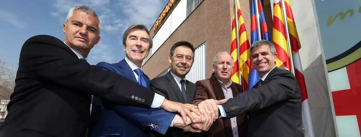 Desvelan los cinco nombres para reforzar el medio campo del Barça 2016