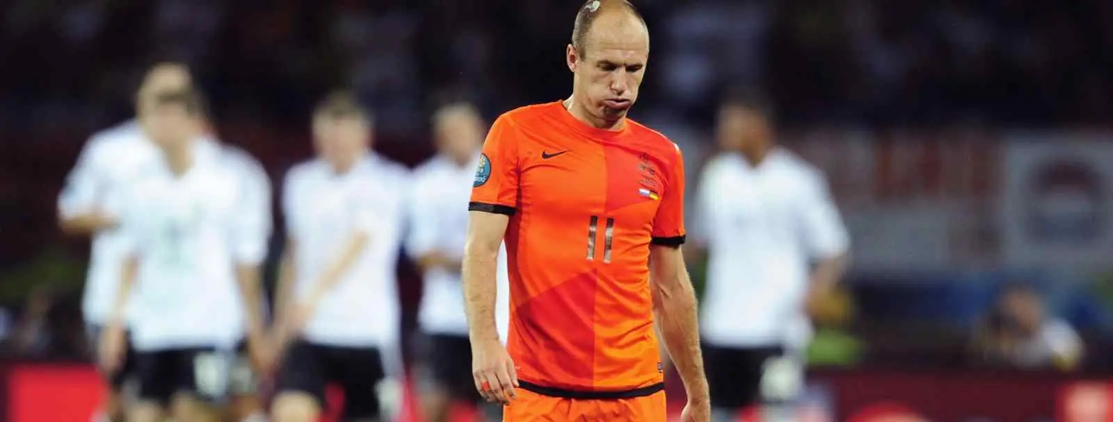 Respiro para Del Bosque: Robben no se enfrentará a España