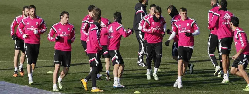 El vestuario del Madrid apunta al culpable: los dedos señalan a un jugador