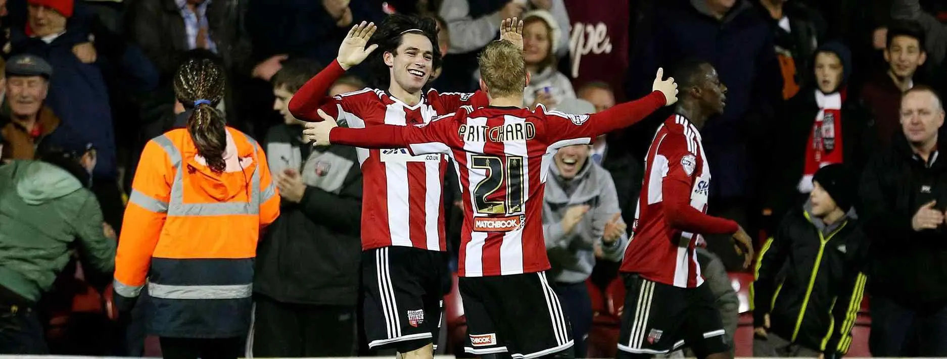 Guerra entre dos viejos rivales del fútbol inglés a través de Twitter