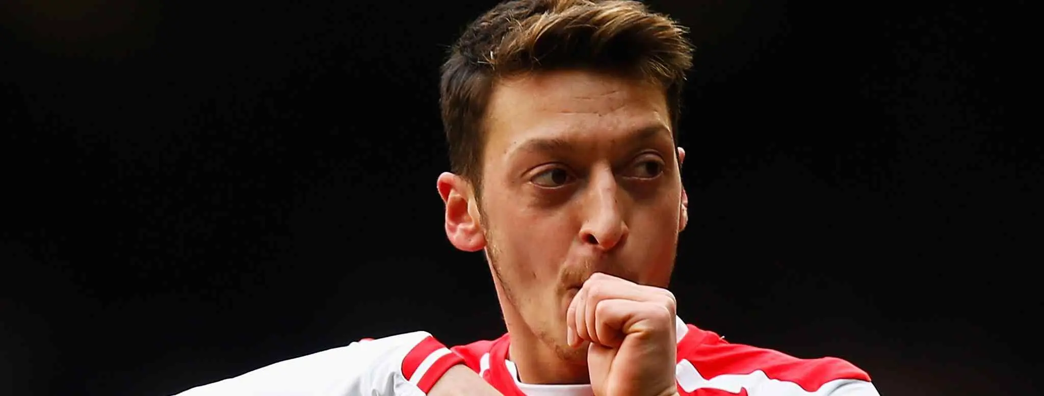 El mítico ex jugador que se ha sumado a las críticas a Mesut Özil