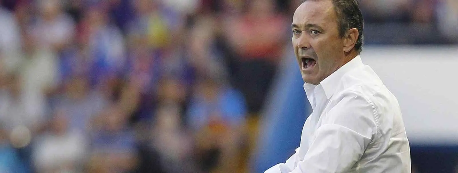 El Almería visitará el Camp Nou sin técnico tras el cese de JIM