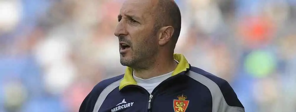 El Zaragoza tira el ascenso con una racha calamitosa