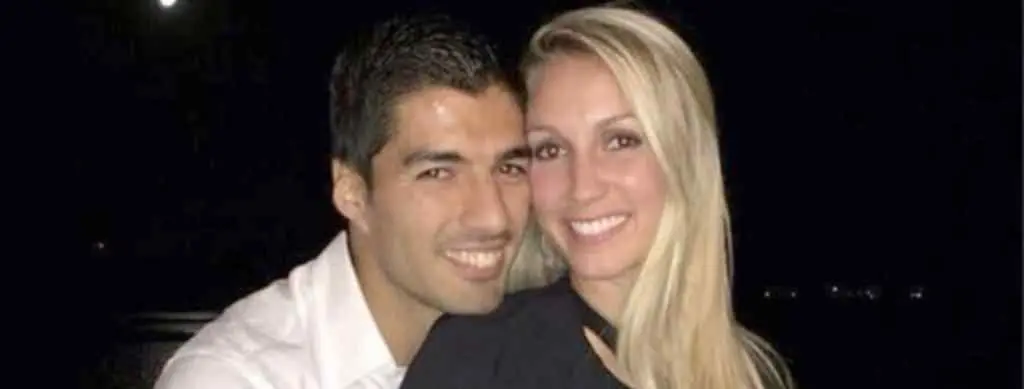 La foto secreta que se hizo Luis Suárez con su esposa en el Camp Nou