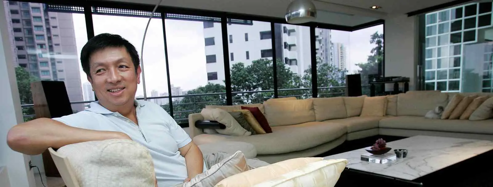 ¿Qué está haciendo Peter Lim reunido con el Jeque del PSG?