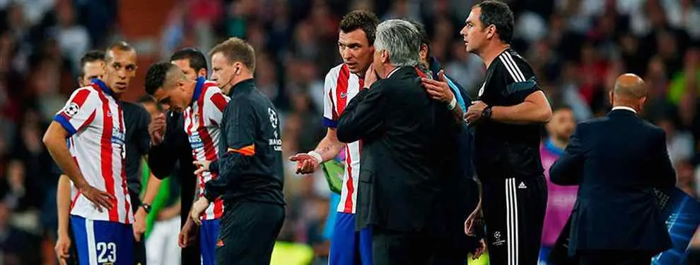 ¿De qué hablaron Ancelotti y Mandzukic durante el derbi de Champions?