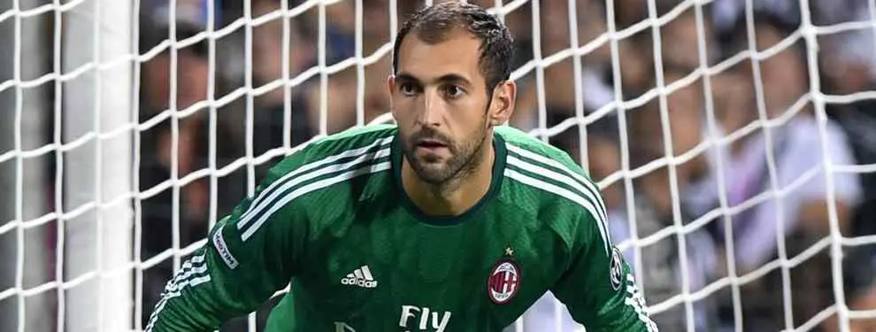 Diego López se luce en Italia deteniéndole un penalti a Higuaín