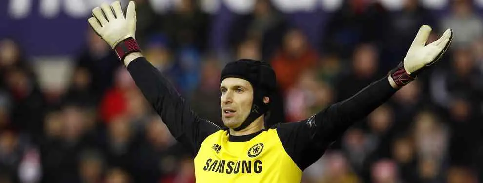 Cech se harta de Courtois, se busca la vida y apunta al Galatasaray