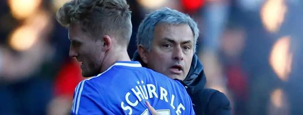 Mou cuida los detalles en el momento de compartir su alegría por la Premier