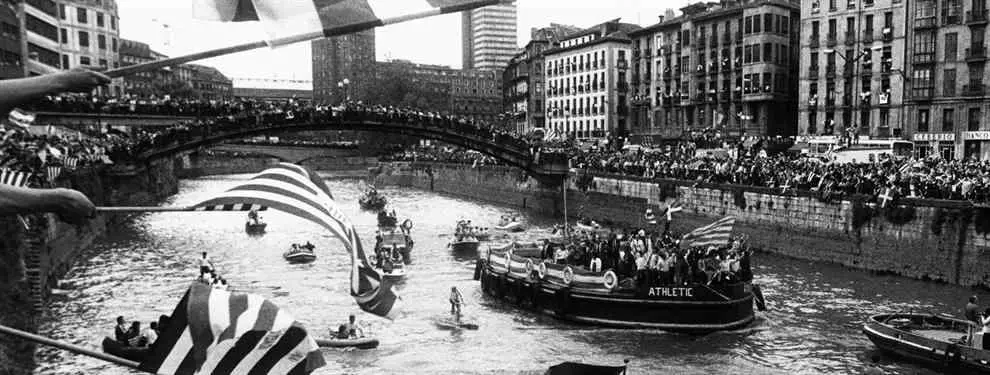La gabarra, lista para celebrar el triunfo del Athletic en la ría de Bilbao