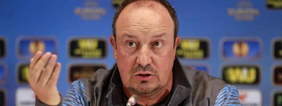 Benítez ya libra su primera guerra con el entorno antes de llegar al Madrid