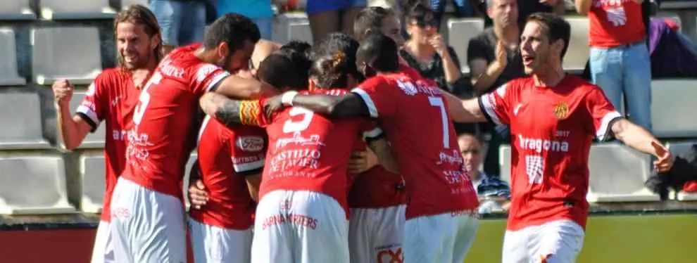 Tres años después, el Nástic logra el ascenso y regresa a la Liga Adelante