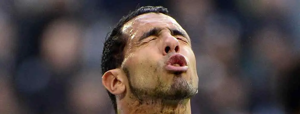 Tévez intenta arreglar su pase al Atlético de Madrid mintiendo a la Juve