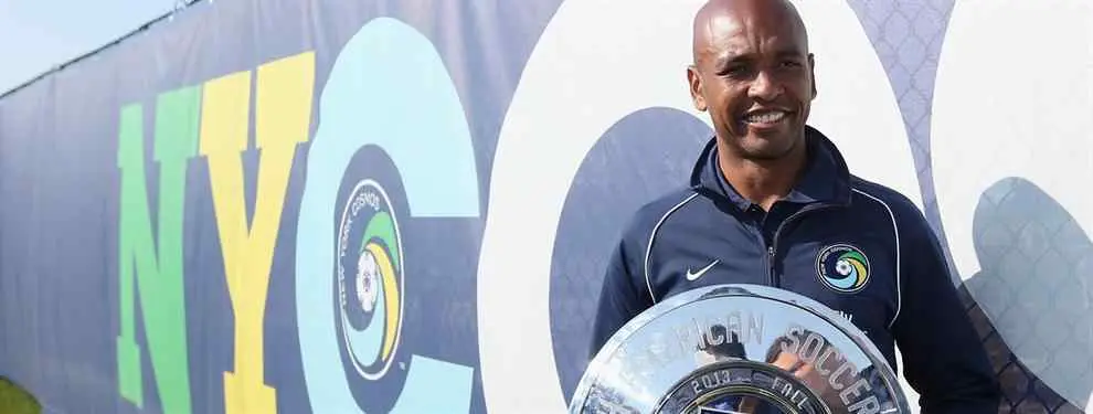 Marcos Senna anuncia el punto final a su carrera profesional como jugador