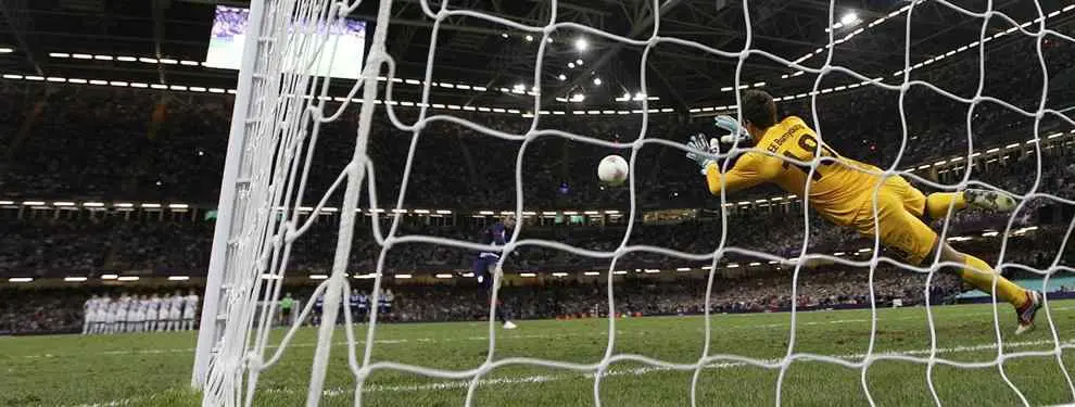 ¿Pillería o fraude? La táctica de un portero coreano para detener penaltis