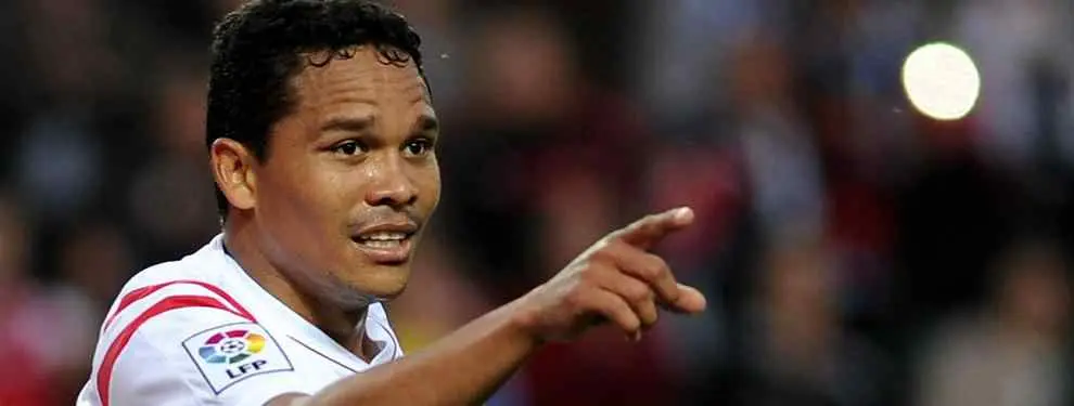 Bacca confirma su adiós al Sevilla y descubre dónde jugará el próximo año