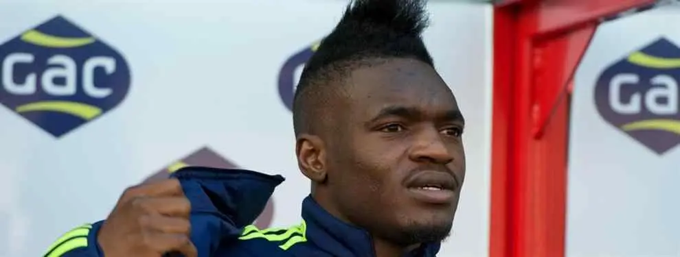 Betis, Granada y las Palmas se pelean por el fichaje del francés Thievy