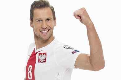 El PSG está dispuesto a pagar 30 millones por el polaco Krychowiak