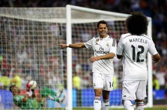 Chicharito ya ha elegido su futuro, pero no depende sólo de él