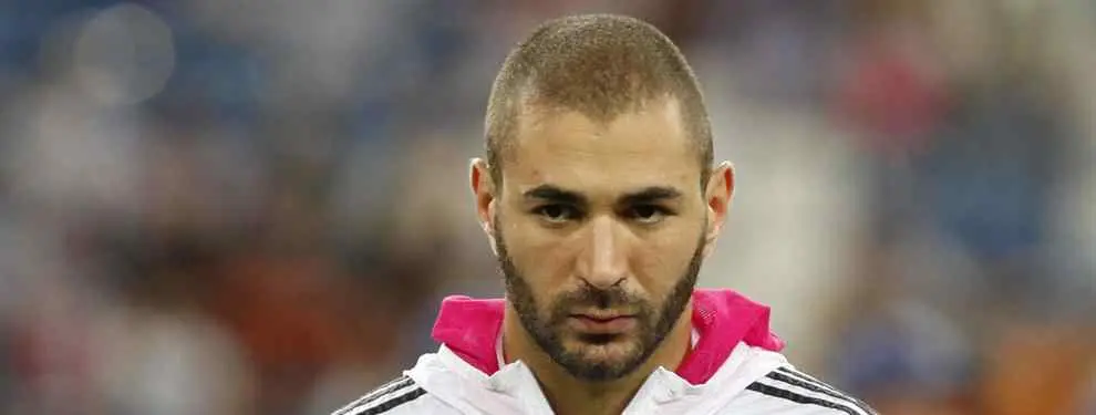 La llamada de Benítez que coloca a Benzema con pie y medio fuera del Madrid