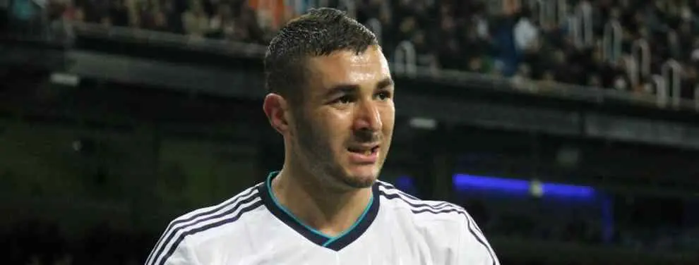 La idea de Rafa Benítez puede acabar con Benzema fuera del Real Madrid