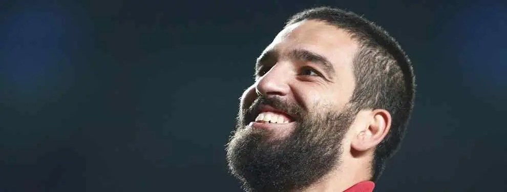 El Atlético brindó con cava por el hachazo al Barça con Arda Turan