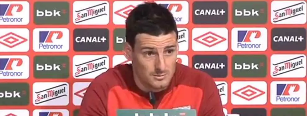 Adúriz explica por qué sonrió mientras sonaba el himno de España