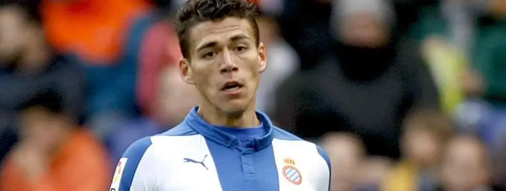 A Héctor Moreno se le cierra la puerta de Italia y sólo le queda Holanda