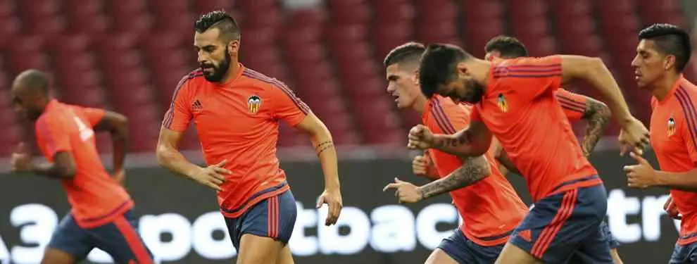 El Valencia actúa ante el incendio en el vestuario si no se gana al Mónaco