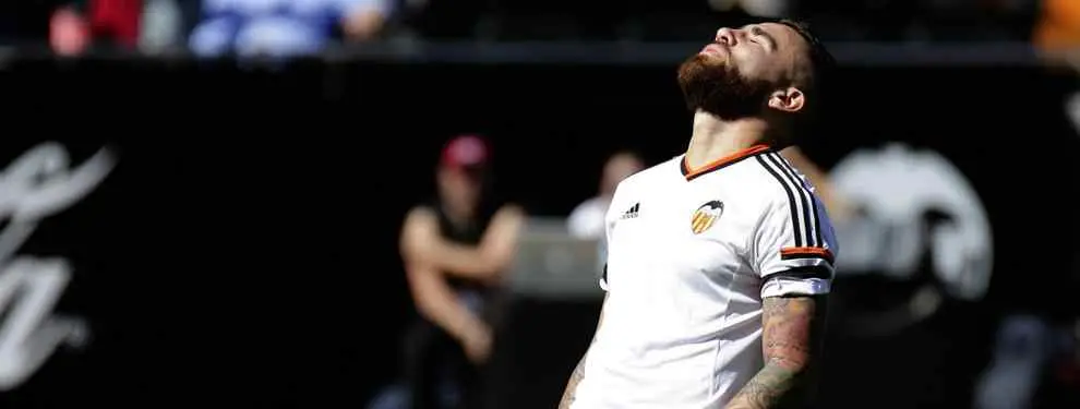 La salida de Otamendi que se prepara en Valencia puede causar un incendio