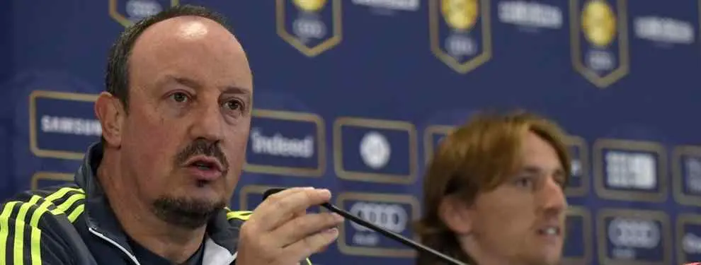 Rafa Benítez tiene un problema con los descartes: No le salen las cuentas