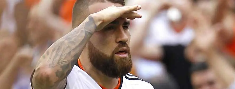 Nuno empieza a dar pistas sobre el futuro del Valencia sin Otamendi