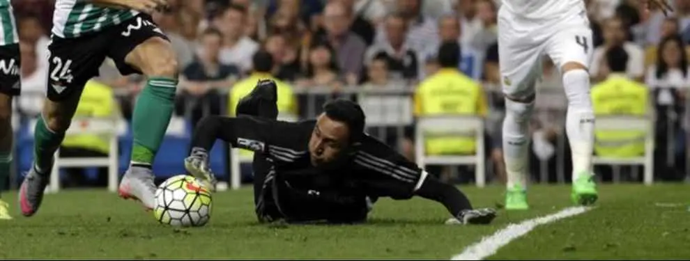 Rafa Benítez dio la cara por Keylor Navas ante la cúpula del Real Madrid