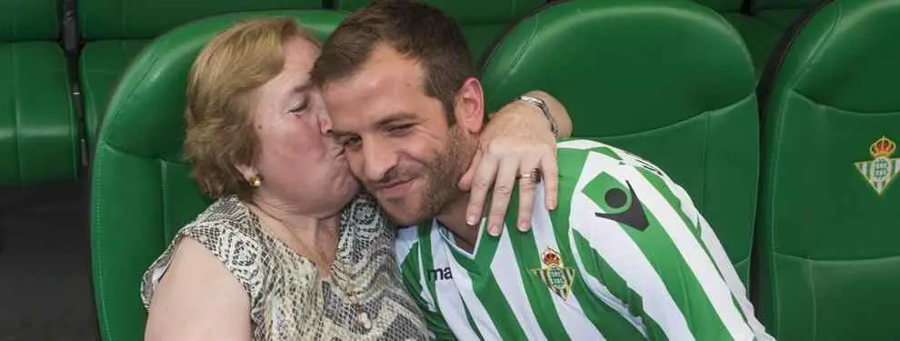 Las extrañas palabras de Van der Vaart sobre el Betis (y el Sevilla)
