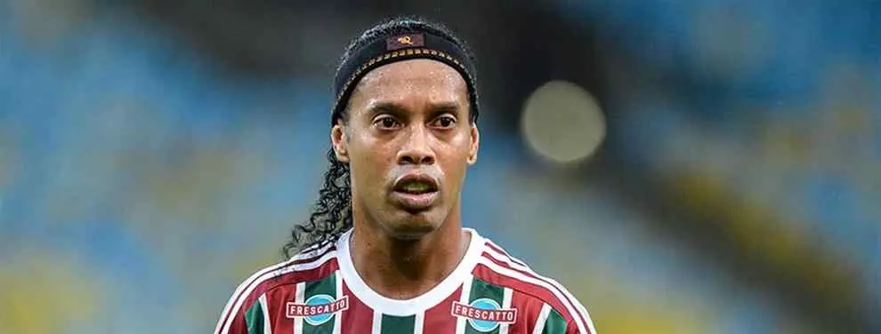 Ronaldinho puede acabar su carrera fuera del fútbol brasileño