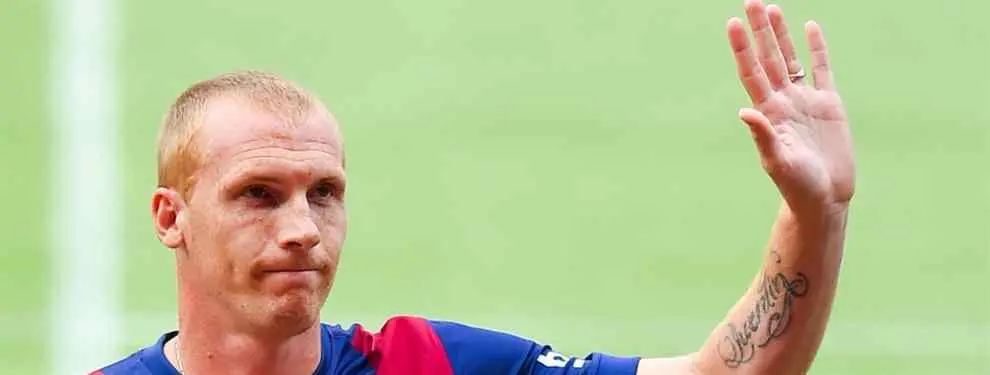 El vestuario del Barcelona coloca a Mathieu en su punto de mira