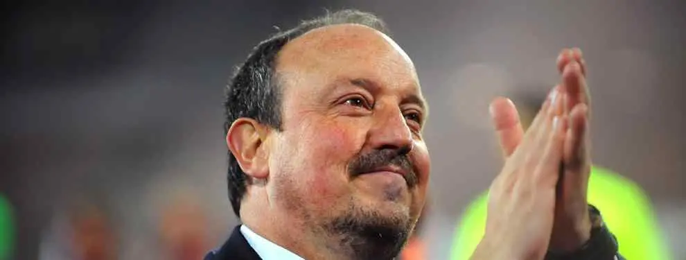 A Rafa Benítez le sale un defensor (a muerte) en el vestuario del Barça